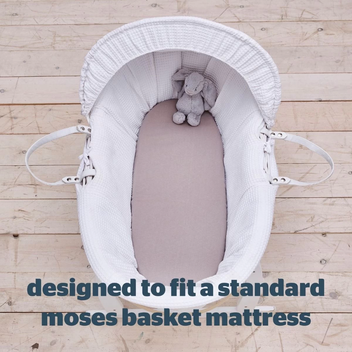 Silentnight Safe Nights 2 Pack Fitted Sheet, Moses Basket - Grey 6 Silentnight Safe Nights 2 Pack Fitted Sheet, Moses Basket - Grey - Image 6