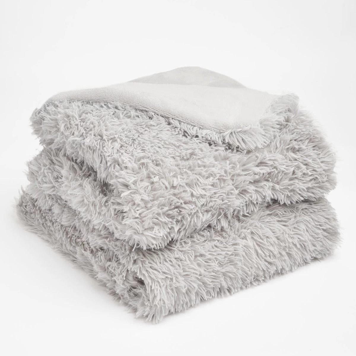 Sienna Fluffy Throw 150x200cm - Silver 1 Sienna Fluffy Throw 150x200cm - Silver
