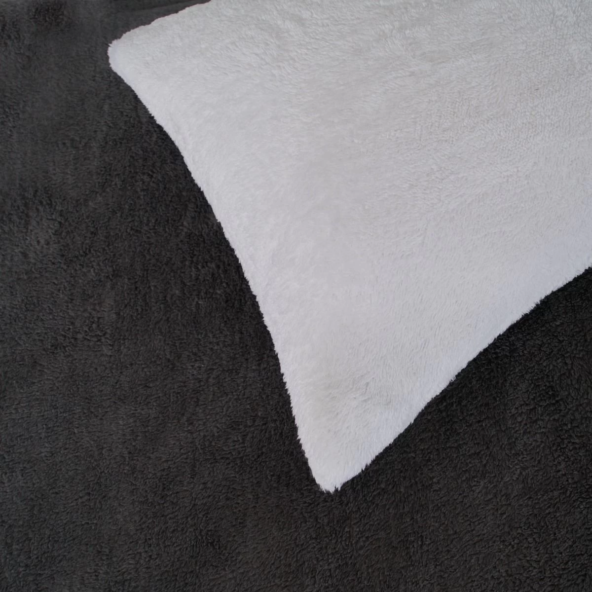 Brentfords Teddy Fleece Reversible Duvet Cover Set - Charcoal/White 6 Brentfords Teddy Fleece Reversible Duvet Cover Set - Charcoal/White - Image 6