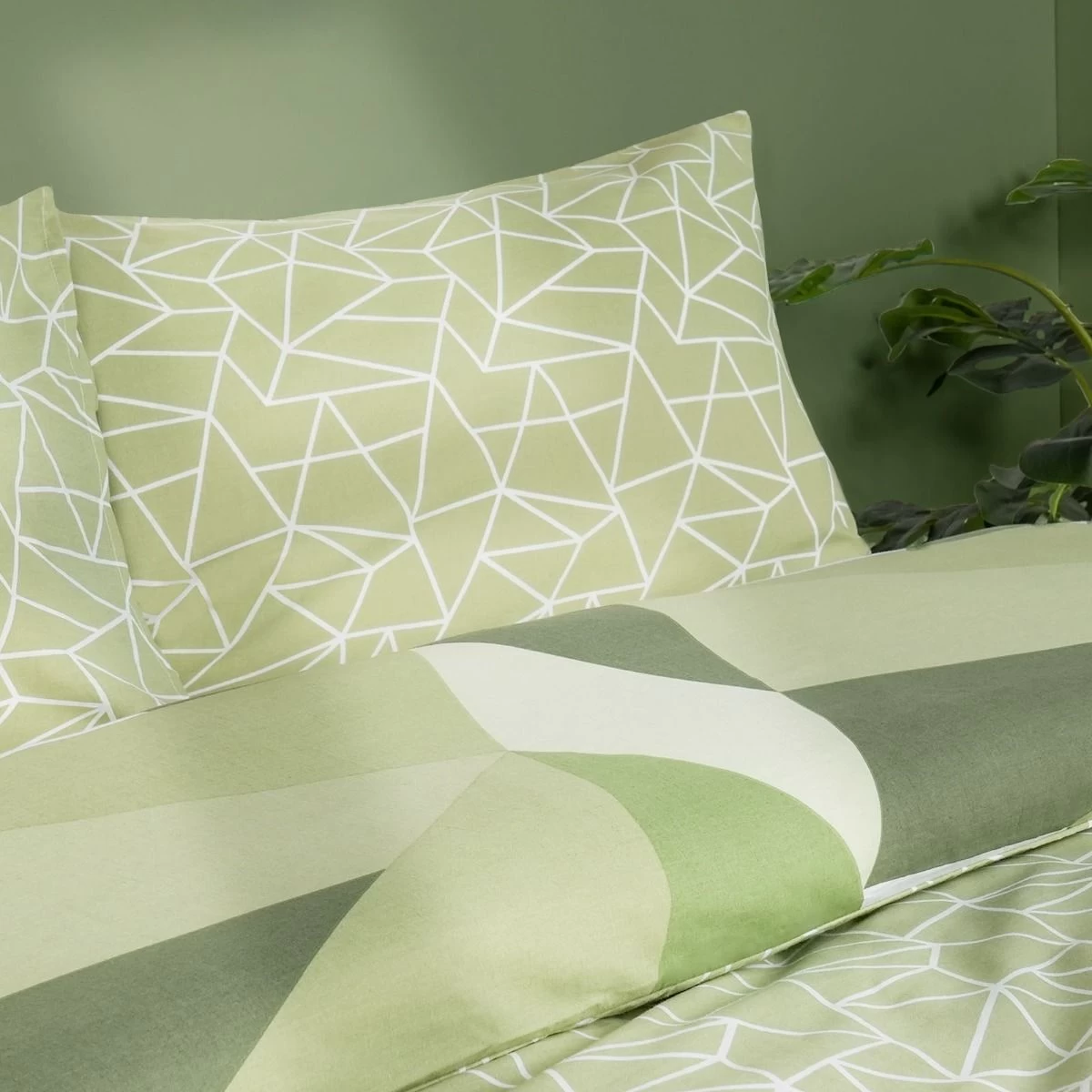 Dreamscene Shapes Duvet Set - Sage 6 Dreamscene Shapes Duvet Set - Sage - Image 6