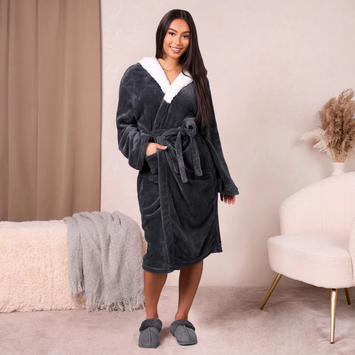 Sienna Hooded Sherpa Fleece Dressing Gown - Charcoal Grey 3 Sienna Hooded Sherpa Fleece Dressing Gown - Charcoal Grey - Image 3