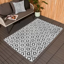 Dreamscene Geo Print Outdoor Rug - Black/White