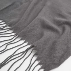 Highams Acrylic Plain Fleece Throw, Charcoal - 150 X 200cm 9 Highams Acrylic Plain Fleece Throw, Charcoal - 150 X 200cm -Sienna Store hbacpldcl image 5s