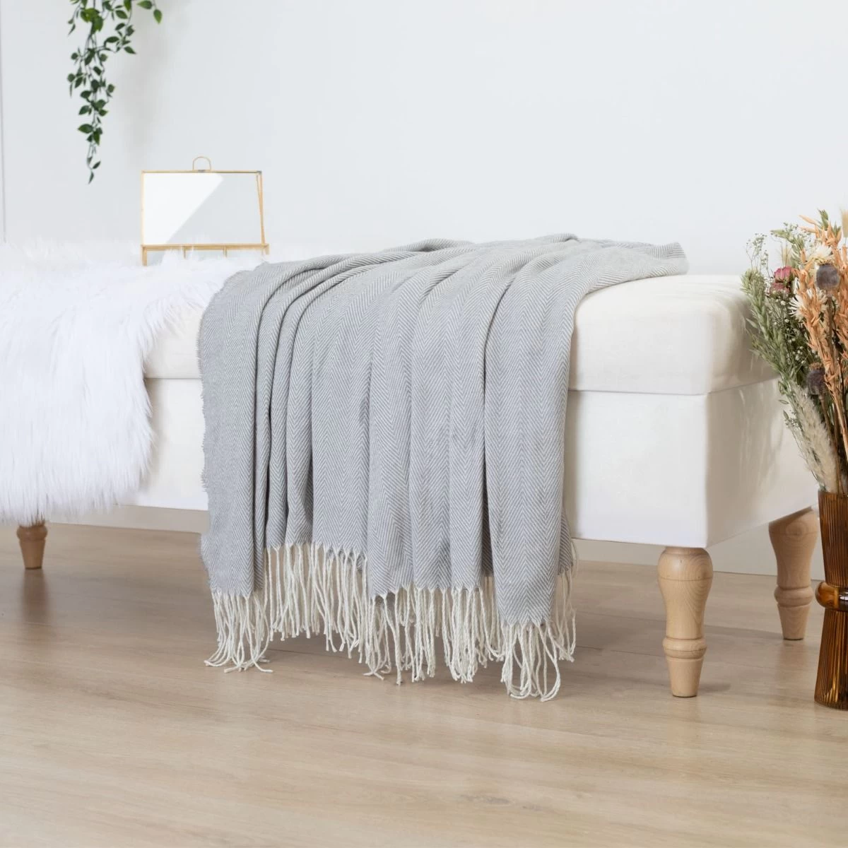 Highams Acrylic Stripe Chevron Fleece Throw, Silver - 150 X 200cm 6 Highams Acrylic Stripe Chevron Fleece Throw, Silver - 150 X 200cm - Image 6