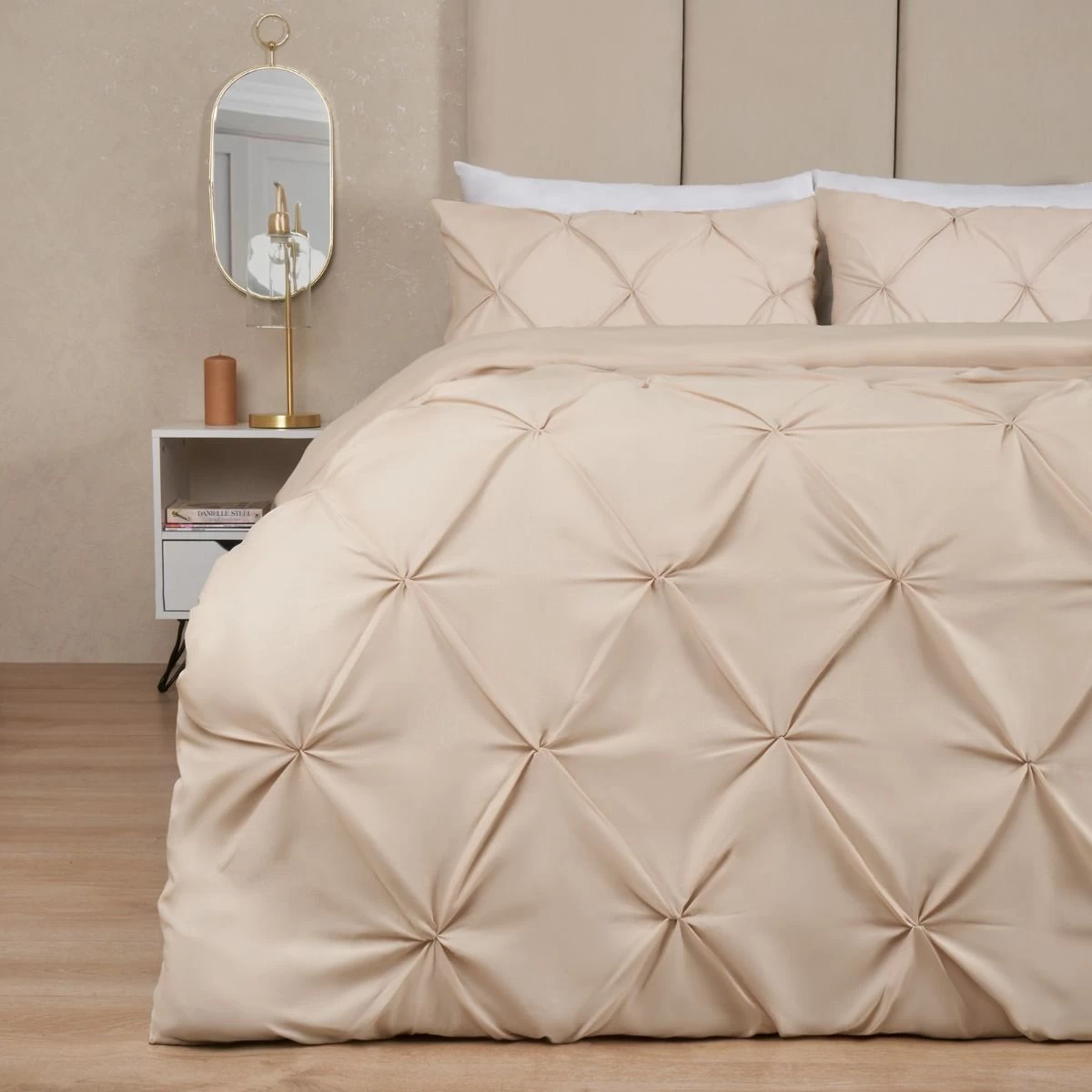 Highams Diamond Pintuck Pinch Pleat Duvet Cover Set - Beige 2 Highams Diamond Pintuck Pinch Pleat Duvet Cover Set - Beige - Image 2
