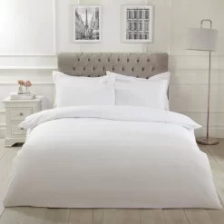 Highams Easy Care Polycotton Duvet Cover Set - White