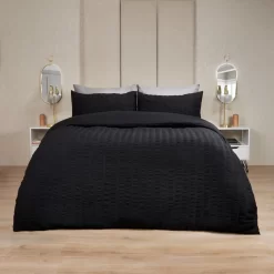 Highams Seersucker Duvet Set - Black