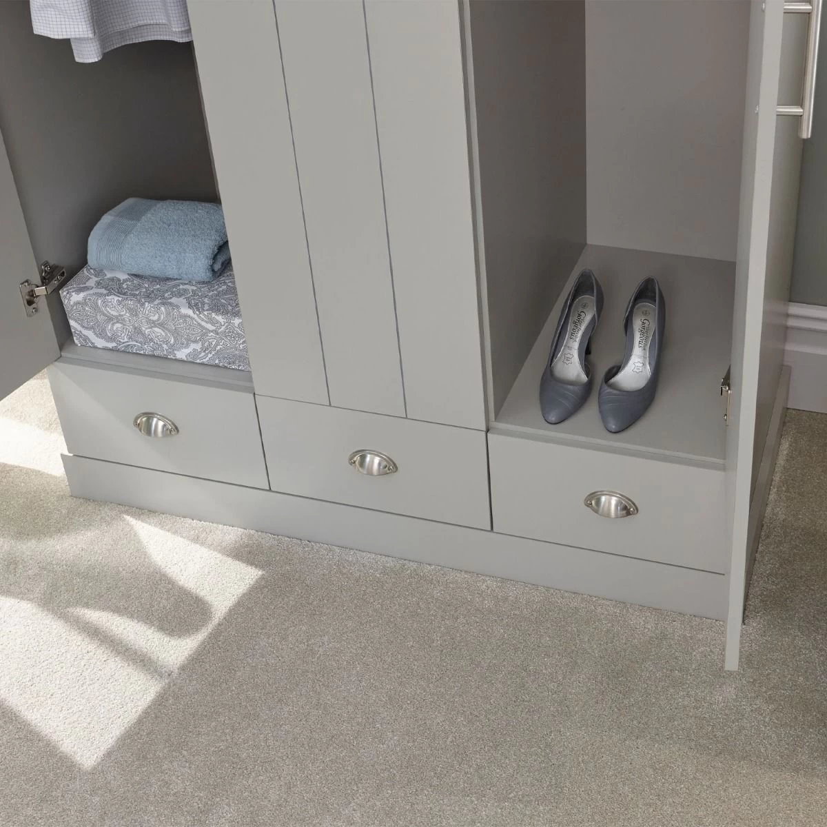 Kendal 3-Door 3-Drawer Wardrobe - Grey 3 Kendal 3-Door 3-Drawer Wardrobe - Grey - Image 3