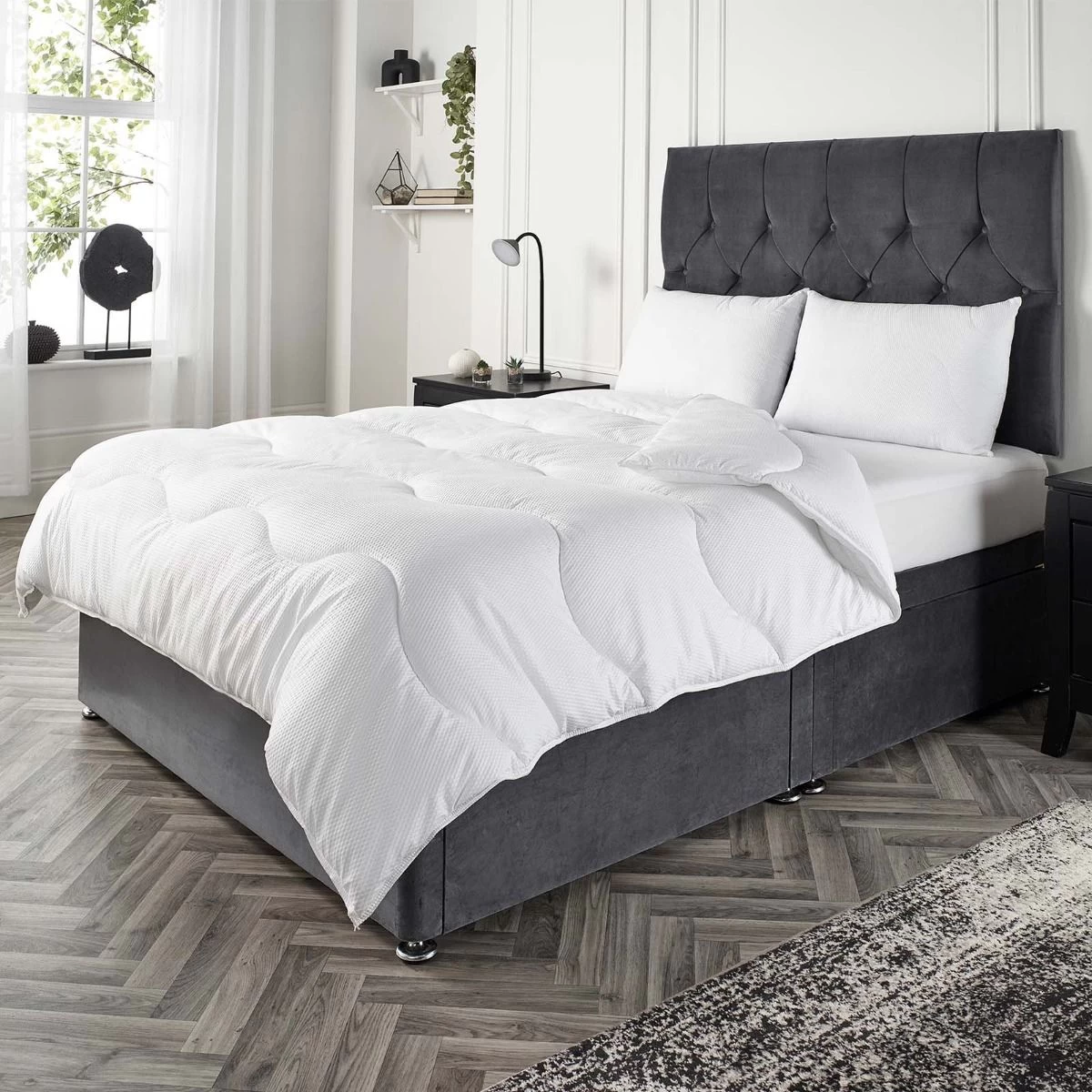 Downland Thermal Waffle 10.5 Tog Texture Duvet - White 2 Downland Thermal Waffle 10.5 Tog Texture Duvet - White - Image 2
