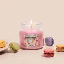 Yankee Candle Medium Jar - Confetti Macarons