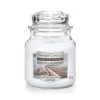 Yankee Candle Medium Jar - Duvet Day