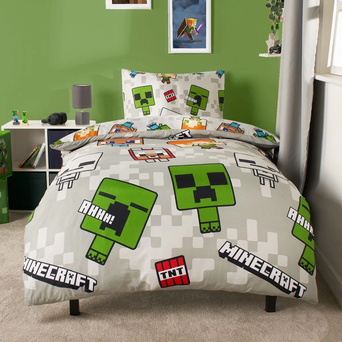 Minecraft Reversible Duvet Set, Grey 2 Minecraft Reversible Duvet Set, Grey - Image 2