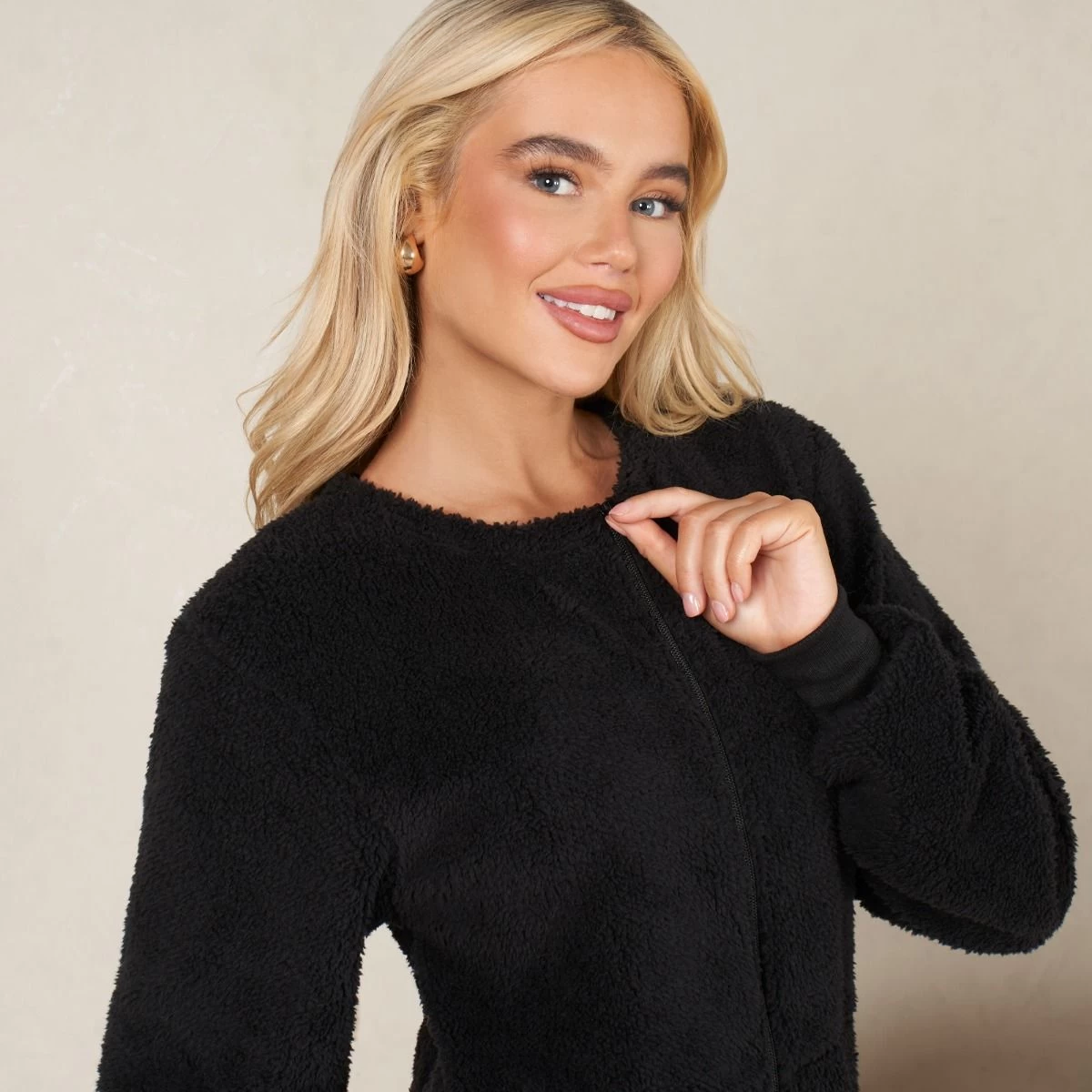 OHS Teddy Round Neck Jumpsuit - Black 3 OHS Teddy Round Neck Jumpsuit - Black - Image 3