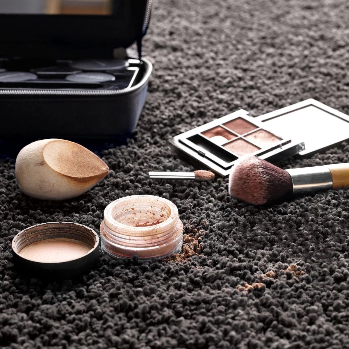 OHS Washable Shaggy Rug Runner - Charcoal 4 OHS Washable Shaggy Rug Runner - Charcoal - Image 4