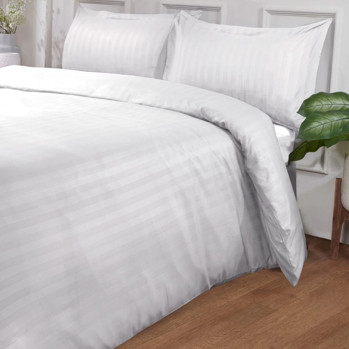 Brentfords Satin Stripe Duvet Cover Set - White 2 Brentfords Satin Stripe Duvet Cover Set - White - Image 2