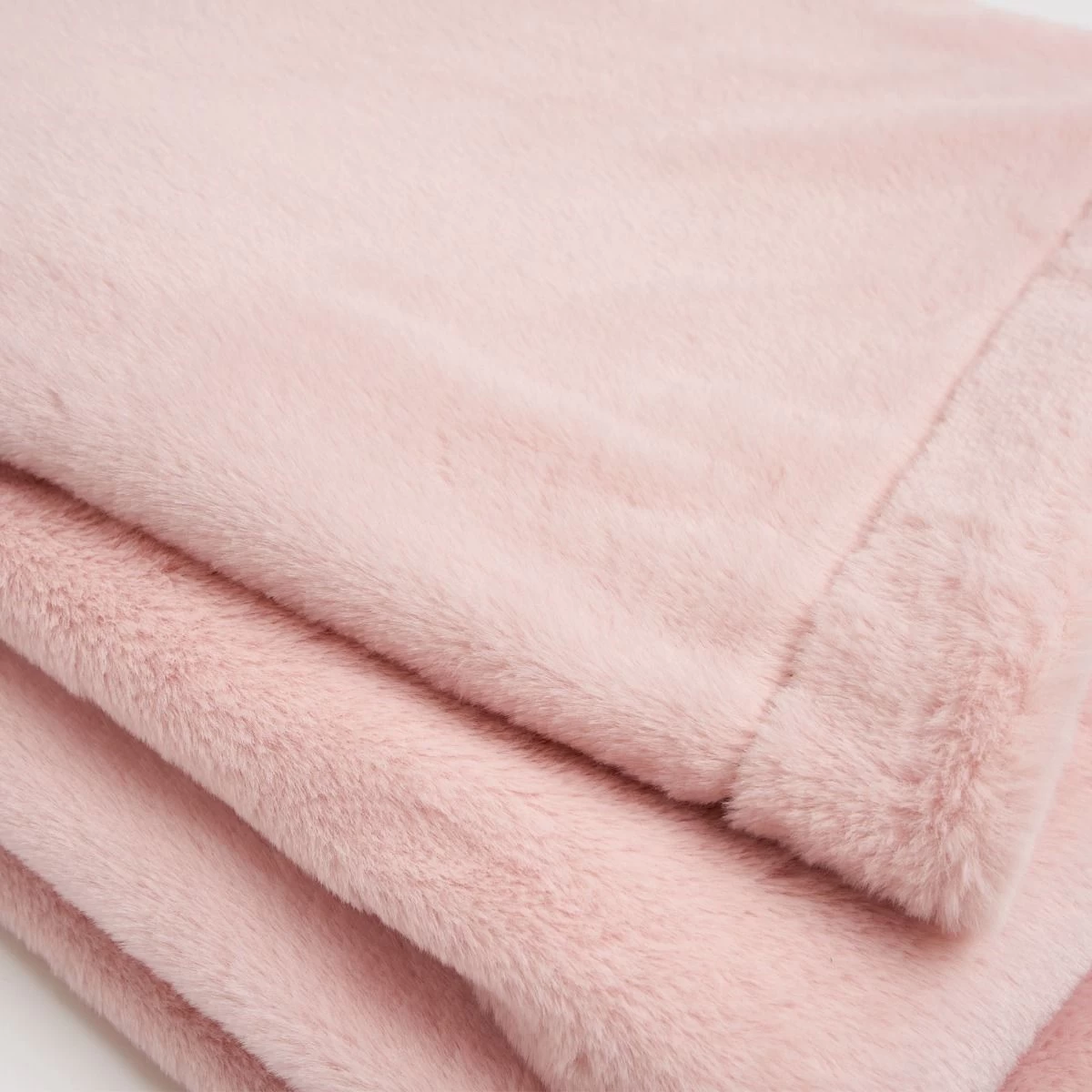 Sienna Faux Fur Fleece Throw - Blush 3 Sienna Faux Fur Fleece Throw - Blush - Image 3