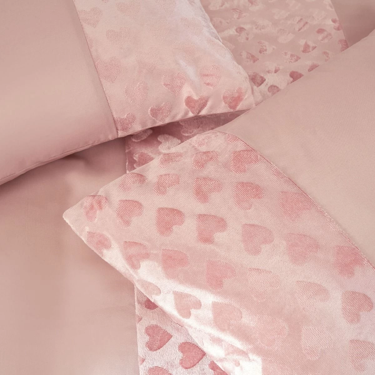 Sienna Embossed Velvet Heart Panel Duvet Cover Set - Blush 4 Sienna Embossed Velvet Heart Panel Duvet Cover Set - Blush - Image 4