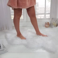 Sienna Faux Fur Sheepskin Rug, White - 60 X 90cm