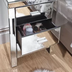 Venetian Mirrored 3 Drawer Bedside Table 10 Venetian Mirrored 3 Drawer Bedside Table -Sienna Store ven3drclr 07