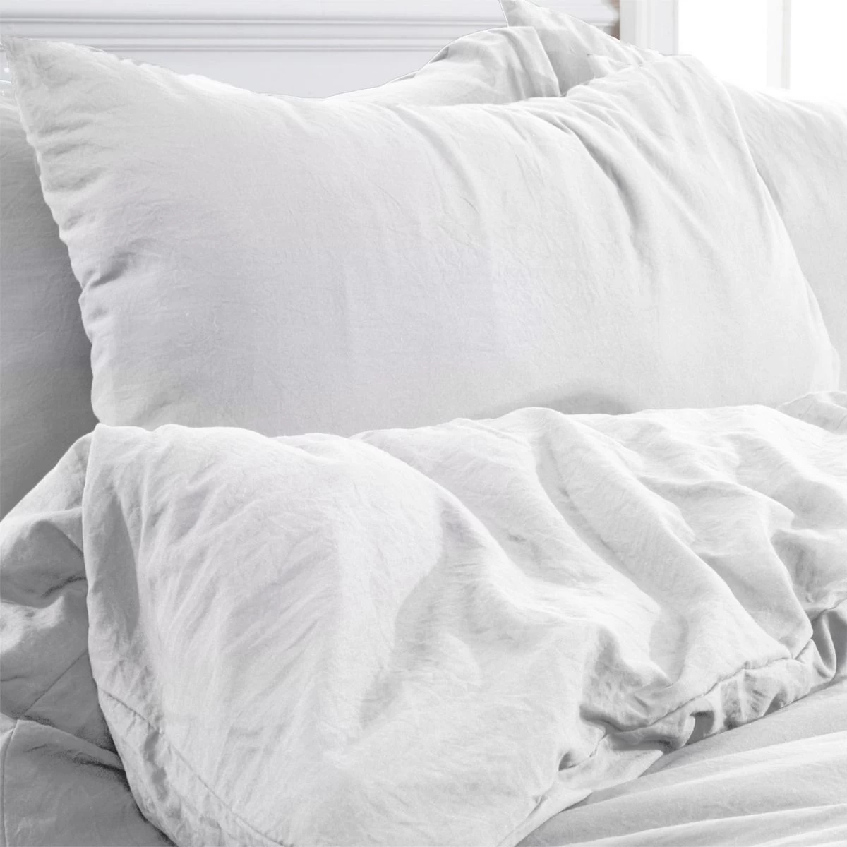 Brentfords Washed Linen Look Duvet Cover Set - White 2 Brentfords Washed Linen Look Duvet Cover Set - White - Image 2